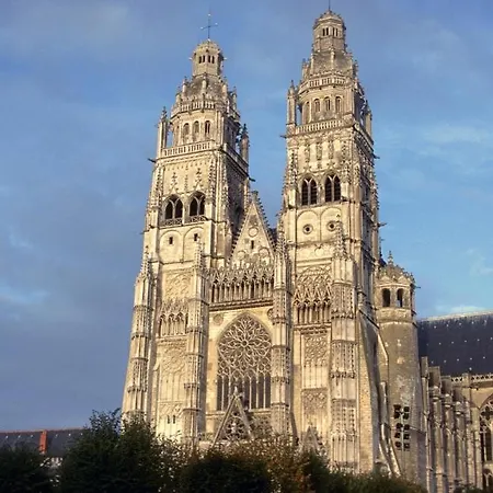 Le Camelia Proche Aeroport * Tours