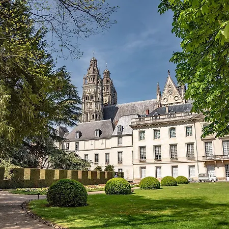 Le Camelia Proche Aeroport Tours