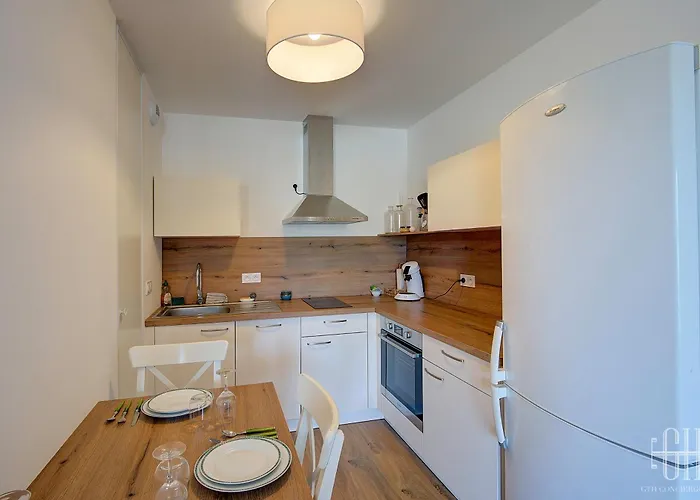 Apartament Le Camelia Proche Aeroport Tours