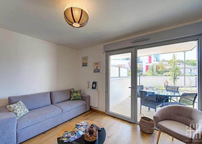 Le Camelia Proche Aeroport