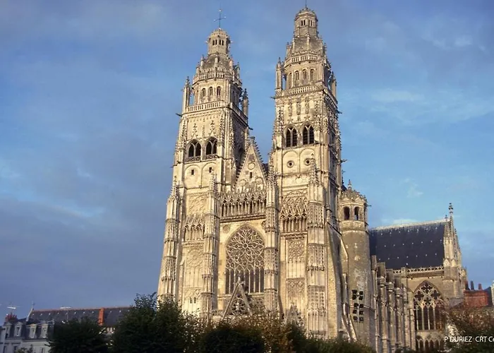 Le Camelia Proche Aeroport * Tours