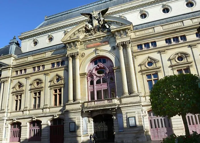 Le Camelia Proche Aeroport *