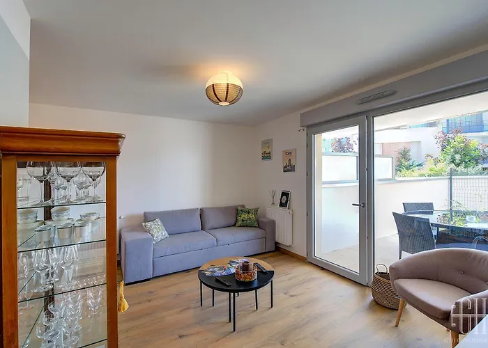 Le Camelia Proche Aeroport Тур